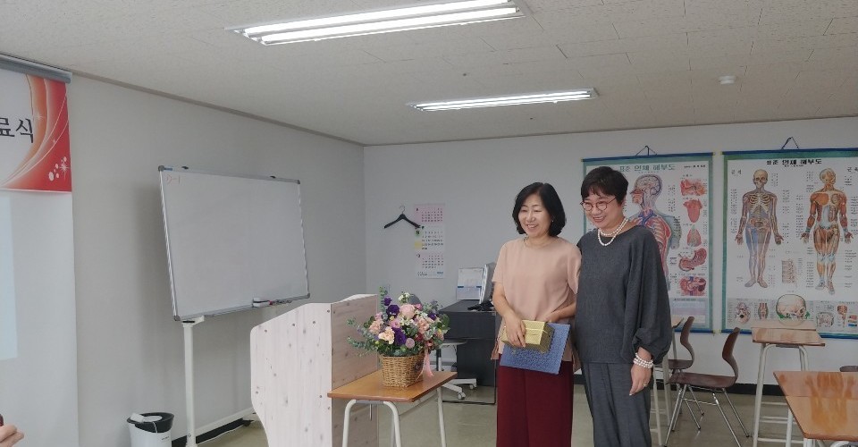 에이스간호학원 제3회 수료식 02 (성적우수자 상장)